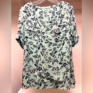 Croft and Barrow short sleeved top